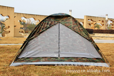 野營(yíng)帳蓬 四人單層帳篷 軍綠迷彩帳篷 軍用帳篷 大量現(xiàn)貨圖片, 野營(yíng)帳蓬 四人單層帳篷 軍綠迷彩帳篷 軍用帳篷 大量現(xiàn)貨圖片大全,義烏市云水遙野營(yíng)用具-